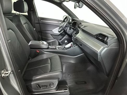 Used 2024 Audi Q3 2.0T Premium AWD/4WD image 31