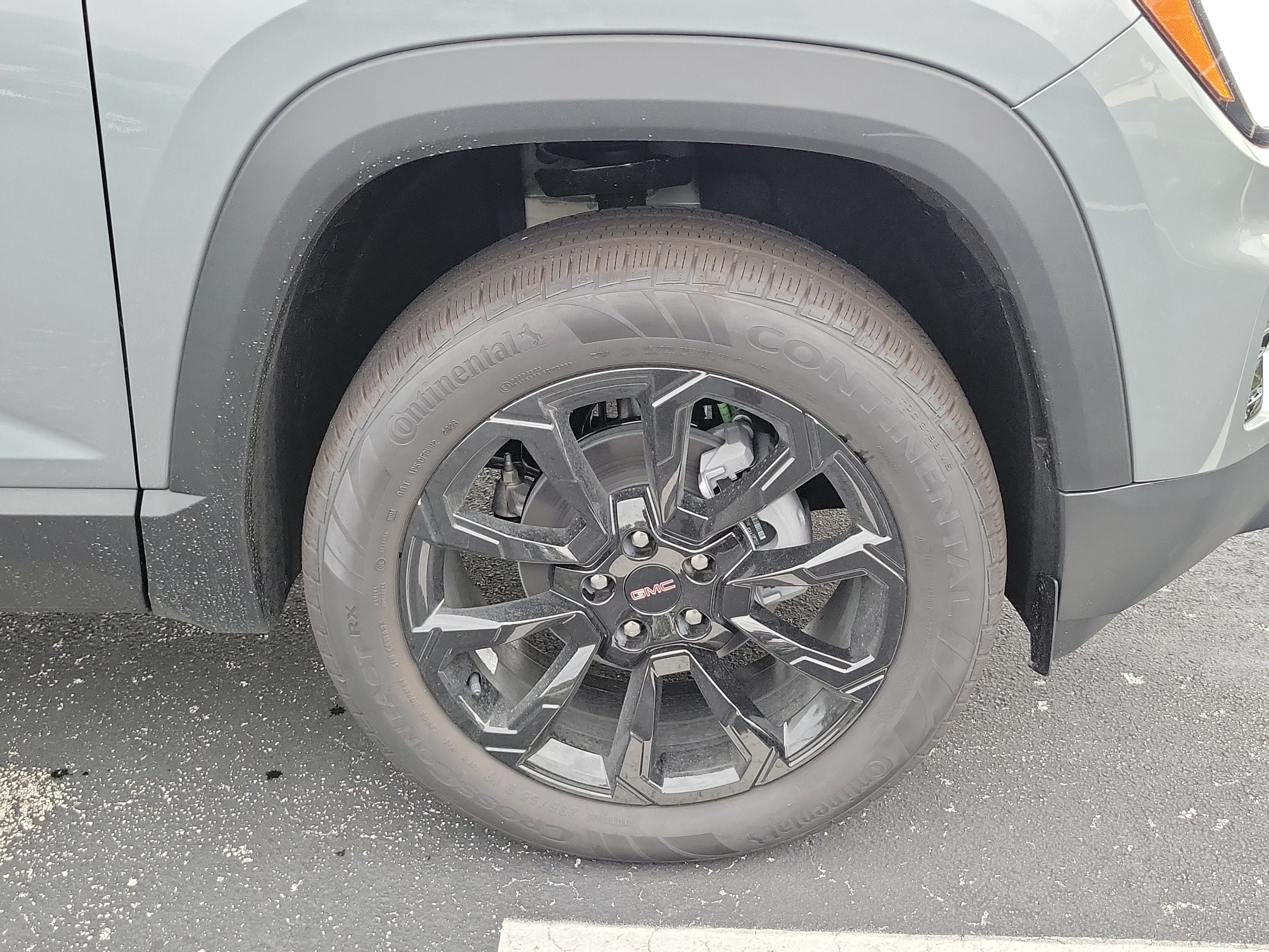 New 2027 GMC Terrain Elevation w/ Elevation Premium Package FWD image 4