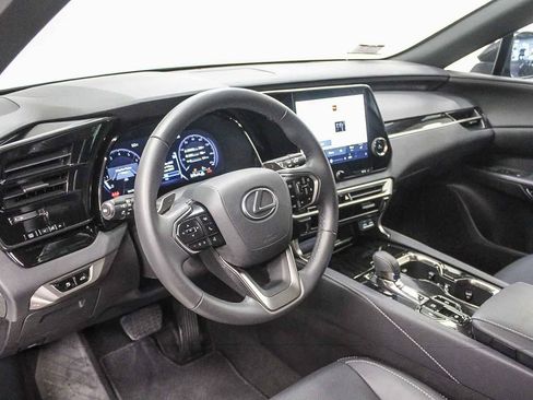 Used 2025 Lexus RX 350 FWD w/ Accessory Package image 20