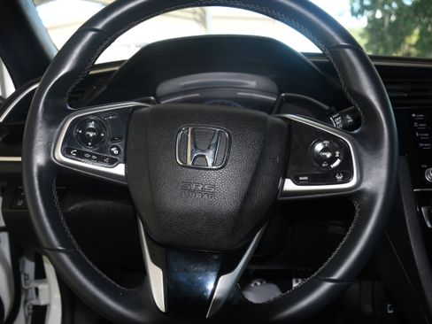 Used 2021 Honda Civic Sport image 12