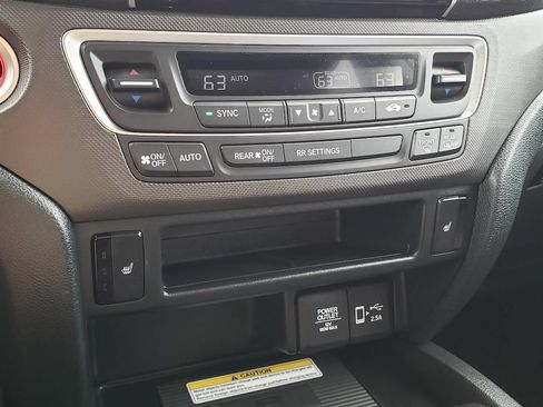 Used 2023 Honda Passport TrailSport image 29