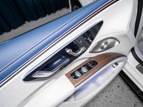 Certified 2023 Mercedes-Benz EQS 580 4MATIC Sedan image 11