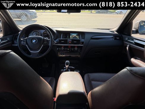 Used 2018 BMW X4 xDrive28i AWD/4WD image 16