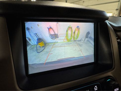 Used 2019 GMC Yukon Denali image 18