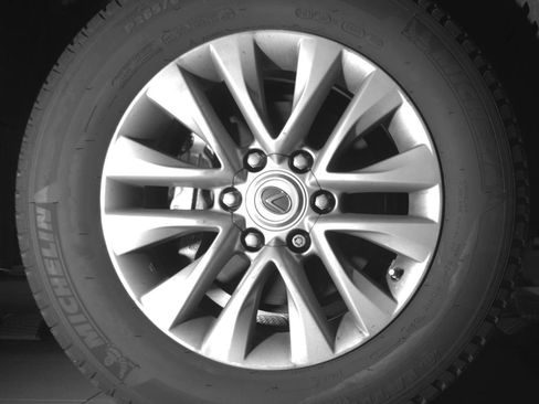 Used 2022 Lexus GX 460 Premium w/ Premium Package image 23