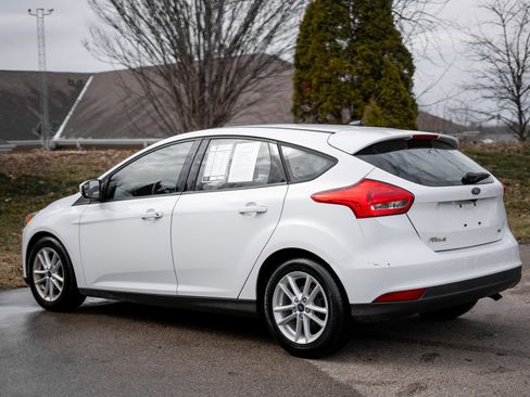 Used 2018 Ford Focus SE w/ Cold Weather Package image 7