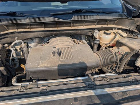 Used 2020 Chevrolet Silverado 1500 LT Trail Boss AWD/4WD image 14