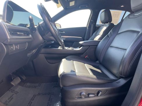 Certified 2024 Cadillac XT4 Premium Luxury AWD/4WD image 7