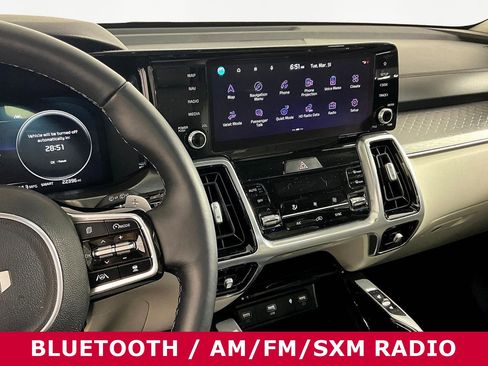 Certified 2023 Kia Sorento SX AWD/4WD image 9