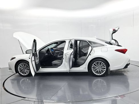 Used 2022 Toyota Avalon Limited w/ Advanced Safety Package FWD image 74