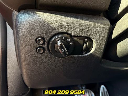 Used 2019 MINI Cooper S w/ Premium Package FWD image 21