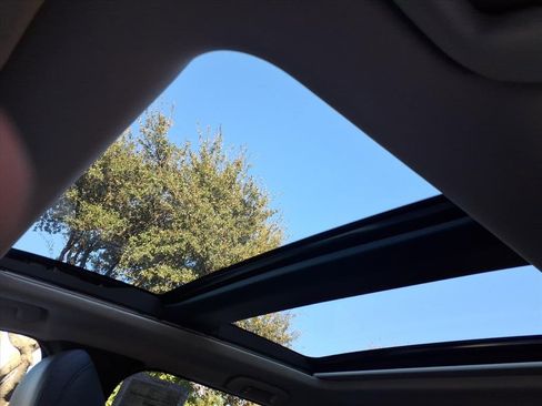 Used 2025 MAZDA CX-50 AWD 2.5 Turbo w/ Premium Pkg image 8