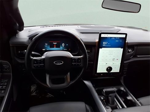 Used 2023 Ford F150 Lightning Lariat w/ Tow Technology Package image 4