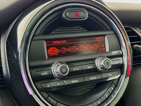 Used 2016 MINI Cooper S image 16