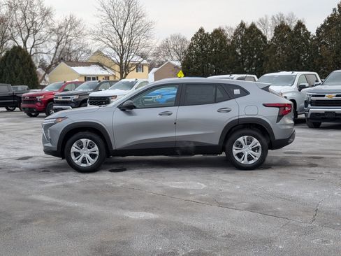 New 2026 Chevrolet Trax LS image 11