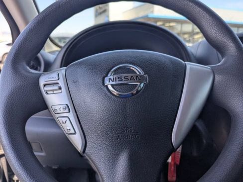 Used 2016 Nissan Versa S FWD image 18