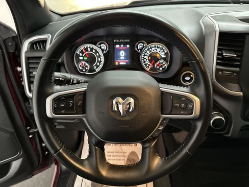 Used 2023 RAM 1500 Big Horn image 24