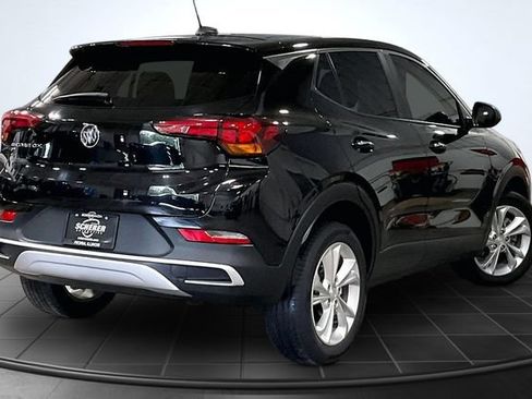 Used 2022 Buick Encore GX Preferred w/ Cold Weather Comfort Package AWD/4WD image 2