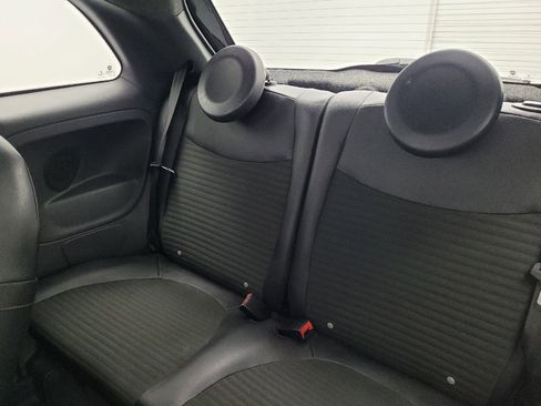 Used 2015 FIAT 500 Sport w/ Comfort/Convenience Group image 18