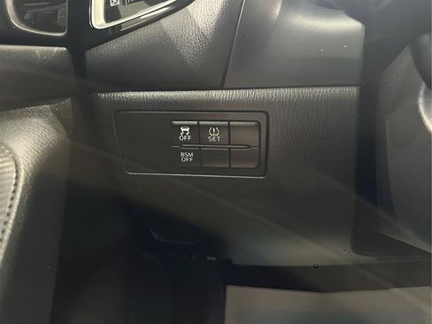 Used 2014 MAZDA MAZDA3 i Grand Touring FWD image 22
