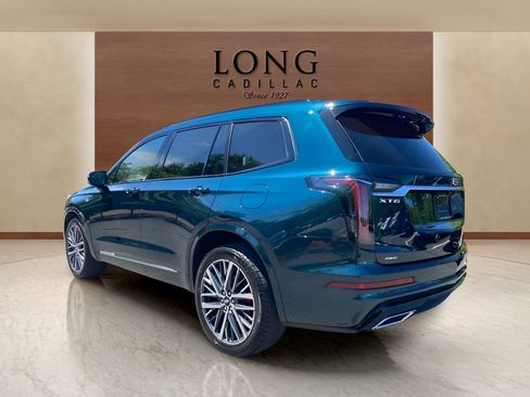 Used 2025 Cadillac XT6 Sport w/ Platinum Package AWD/4WD image 3