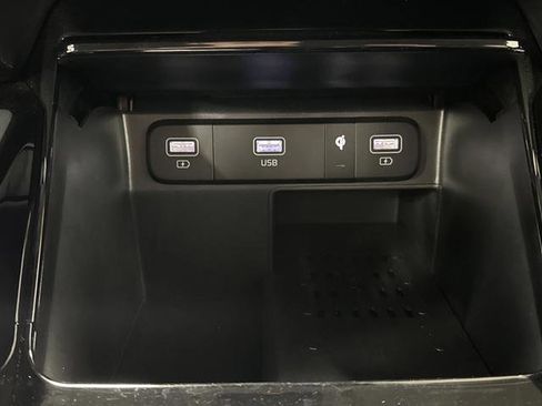 Used 2022 Kia Sorento SX image 24