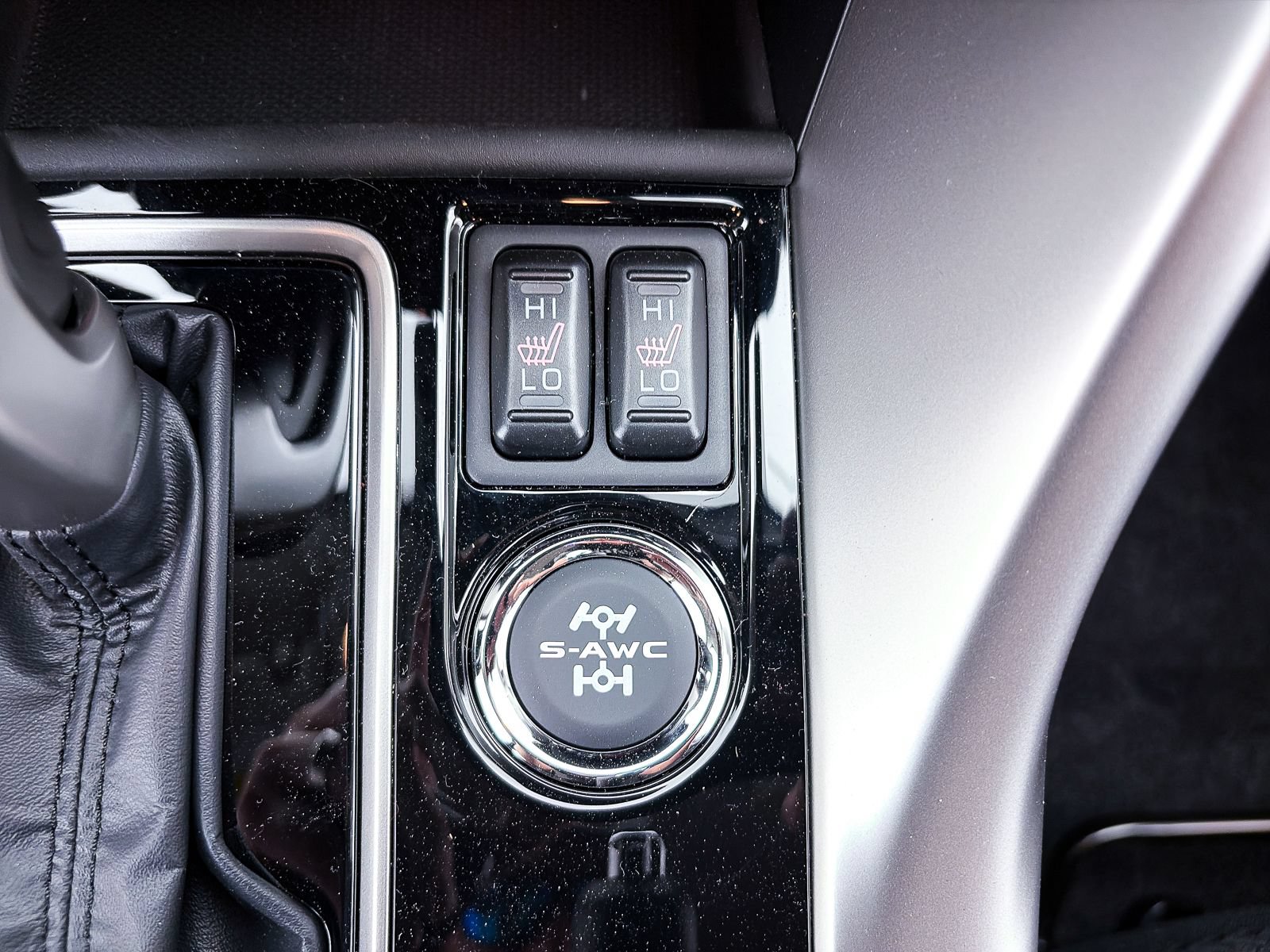 Used 2026 Mitsubishi Eclipse Cross Ralliart AWD/4WD image 15