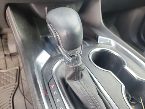 Used 2023 Chevrolet Traverse Premier w/ LPO, Cargo Package image 28