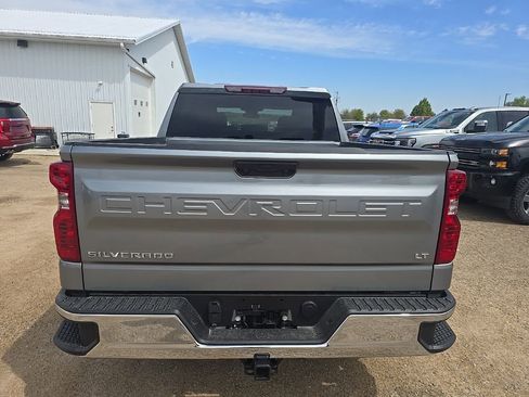 Used 2026 Chevrolet Silverado 1500 LT AWD/4WD image 6