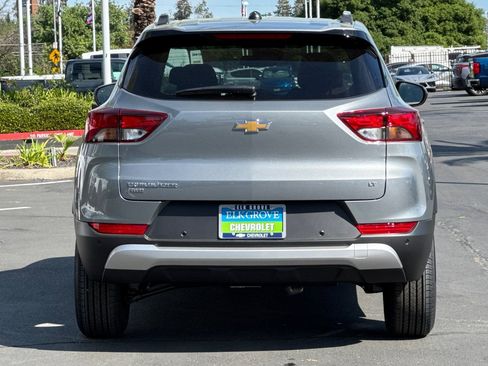 New 2026 Chevrolet TrailBlazer LT w/ Convenience Package AWD/4WD image 4