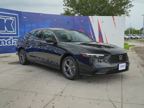 New 2026 Honda Accord EX-L image 3