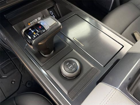 Used 2024 GMC Hummer EV 3X AWD/4WD image 20
