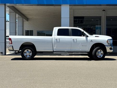 Used 2021 RAM 2500 Big Horn AWD/4WD image 2