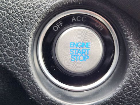 Used 2017 Hyundai Santa Fe SE w/ SE Premium Package 02 image 22