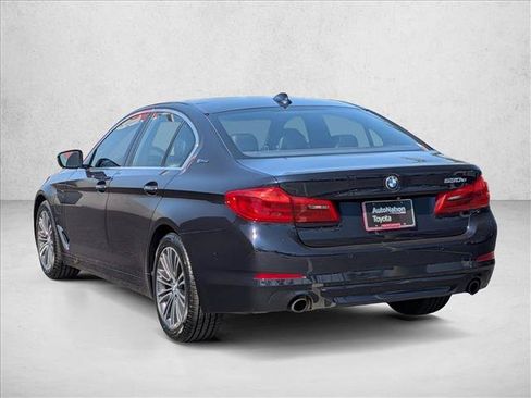 Used 2018 BMW 530e w/ Premium Package 2 RWD image 8