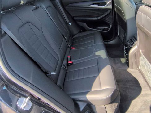 Used 2024 BMW X3 xDrive30i w/ Premium Package image 22