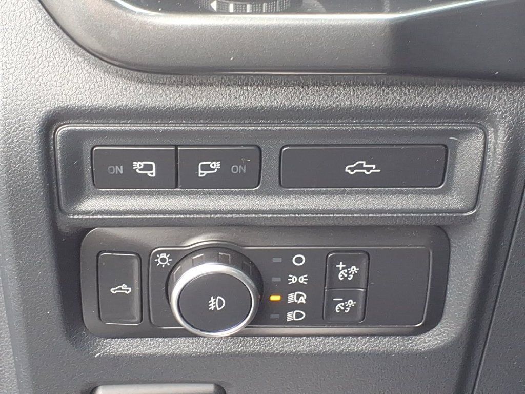 Used 2021 Ford F150 XLT w/ Equipment Group 302A High AWD/4WD image 5