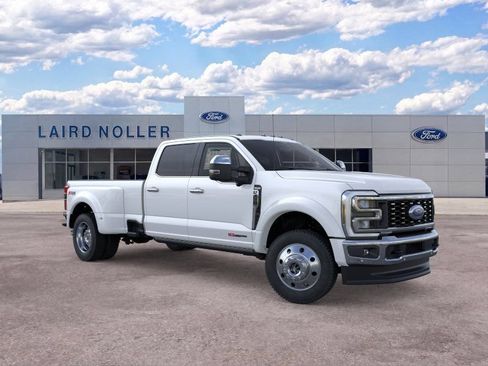New 2026 Ford F450 King Ranch w/ Chrome Package AWD/4WD image 7