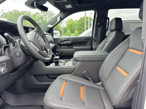 New 2026 GMC Sierra 1500 AT4 AWD/4WD image 11