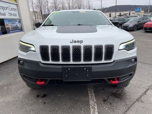 Used 2022 Jeep Cherokee Trailhawk image 7