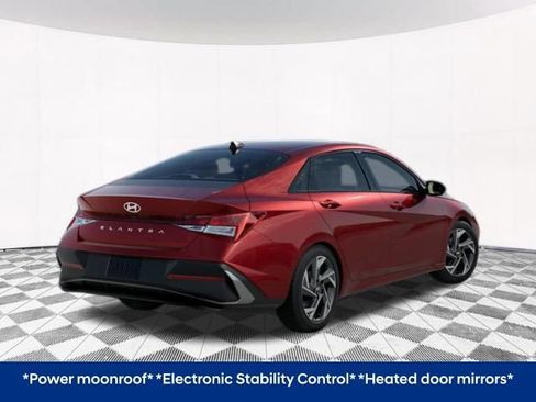 Used 2025 Hyundai Elantra SEL FWD image 6