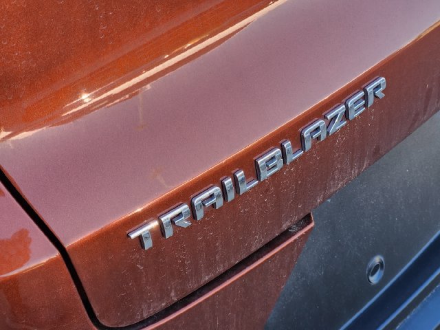 Used 2021 Chevrolet TrailBlazer LS FWD image 9