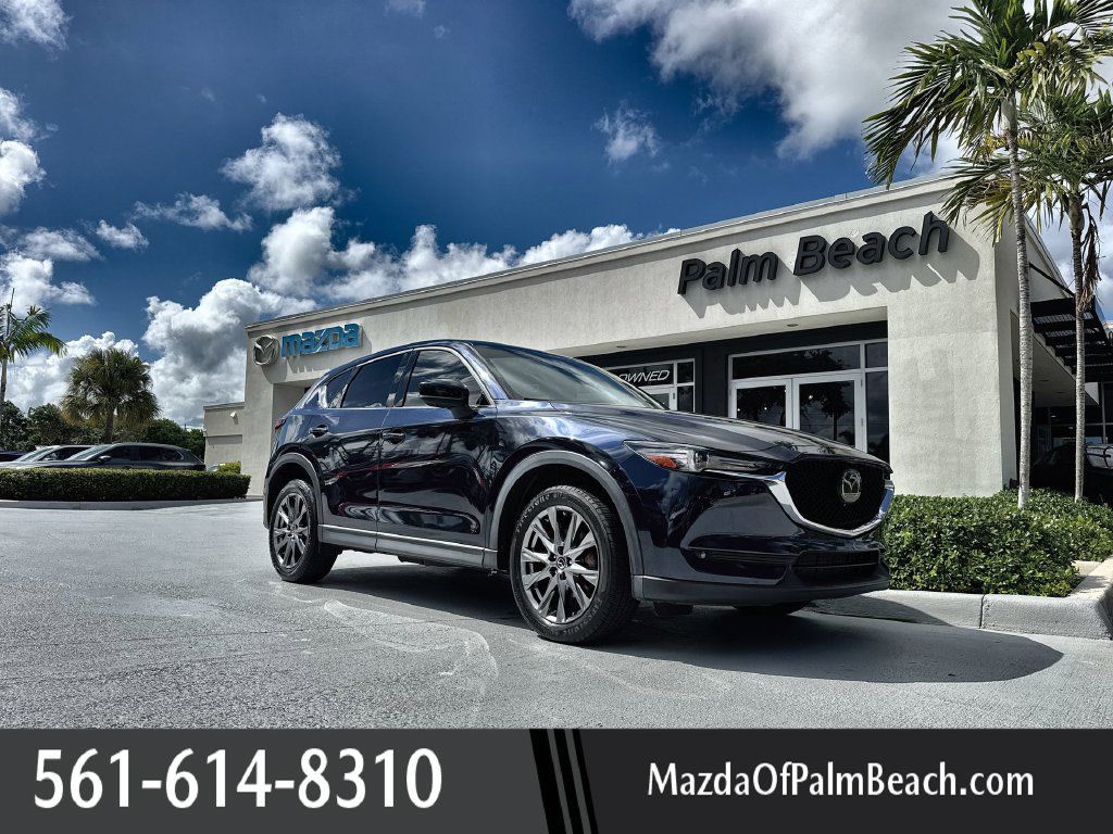 Used 2021 MAZDA CX-5 Signature AWD/4WD image 1