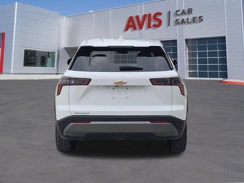 Used 2025 Chevrolet Equinox LT FWD image 7