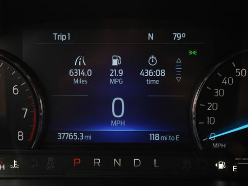 Used 2023 Ford Explorer XLT w/ XLT Sport Appearance Package AWD/4WD image 27