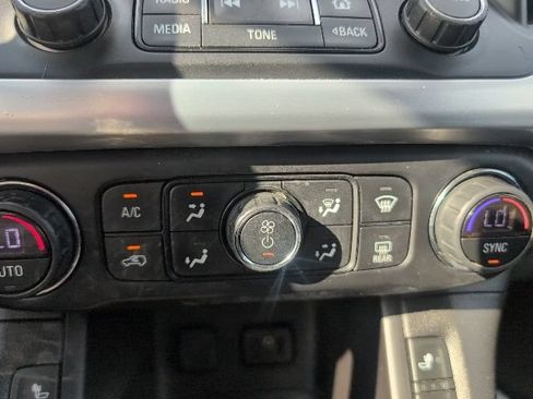Used 2017 GMC Acadia SLE w/ Driver Alert Package I AWD/4WD image 24