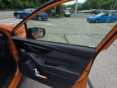 Used 2018 Subaru Crosstrek 2.0i Premium AWD/4WD image 18