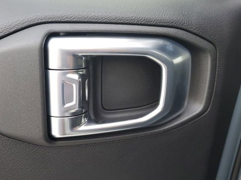 New 2026 Jeep Gladiator Sport image 16