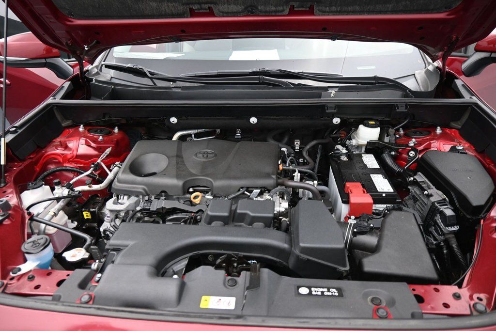 Used 2023 Toyota RAV4 XLE Premium FWD image 23