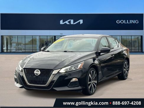 Used 2019 Nissan Altima 2.5 SR w/ SR Premium Package image 5